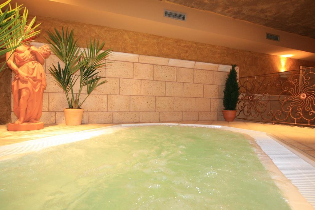 Posada-Spa Privilegio De Vara نوخا المظهر الخارجي الصورة