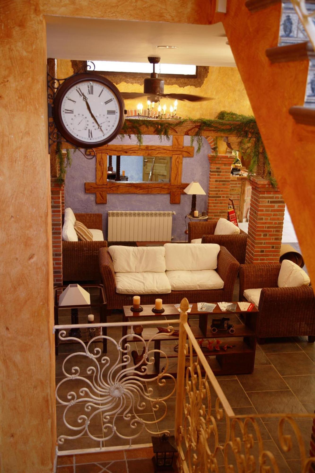 Posada-Spa Privilegio De Vara نوخا المظهر الخارجي الصورة