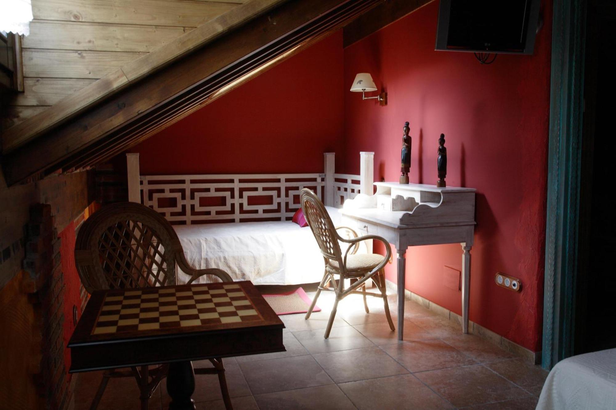 Posada-Spa Privilegio De Vara نوخا المظهر الخارجي الصورة
