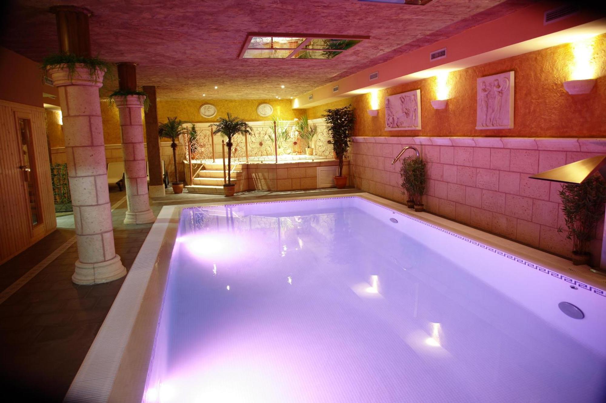 Posada-Spa Privilegio De Vara نوخا المظهر الخارجي الصورة