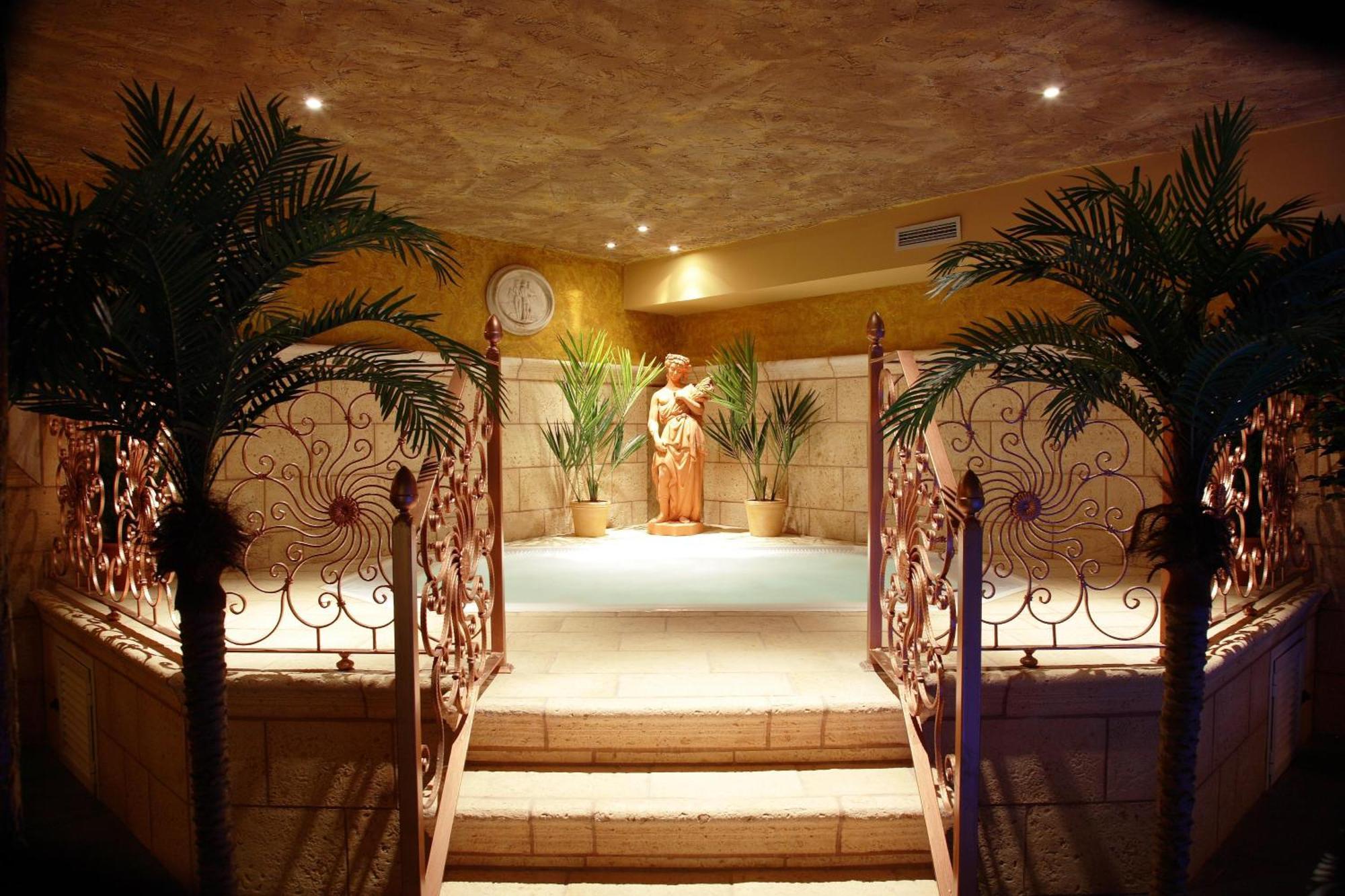 Posada-Spa Privilegio De Vara نوخا المظهر الخارجي الصورة