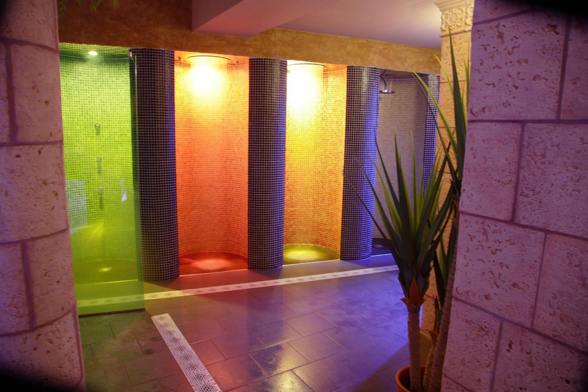 Posada-Spa Privilegio De Vara نوخا المظهر الخارجي الصورة