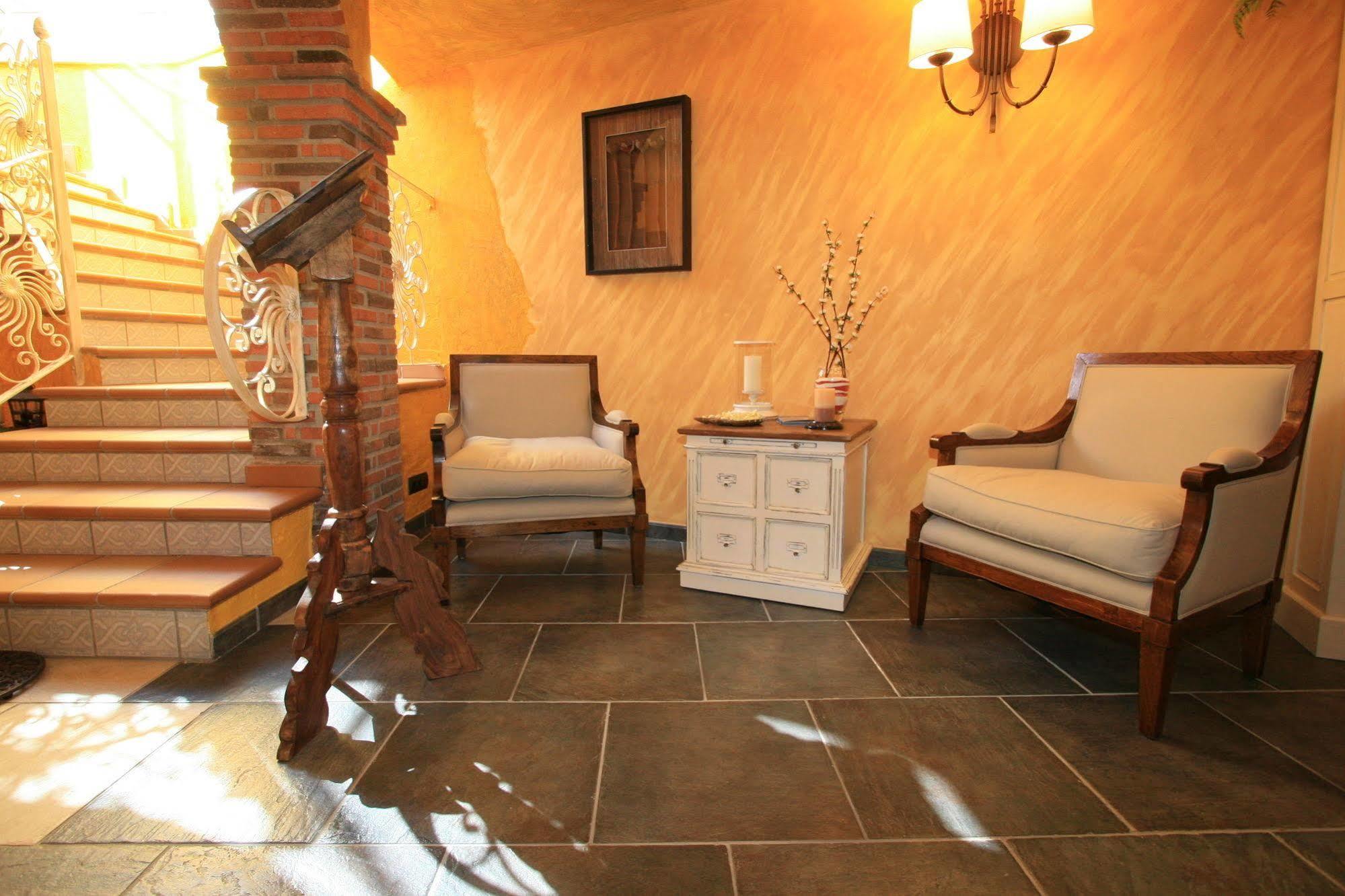 Posada-Spa Privilegio De Vara نوخا المظهر الخارجي الصورة